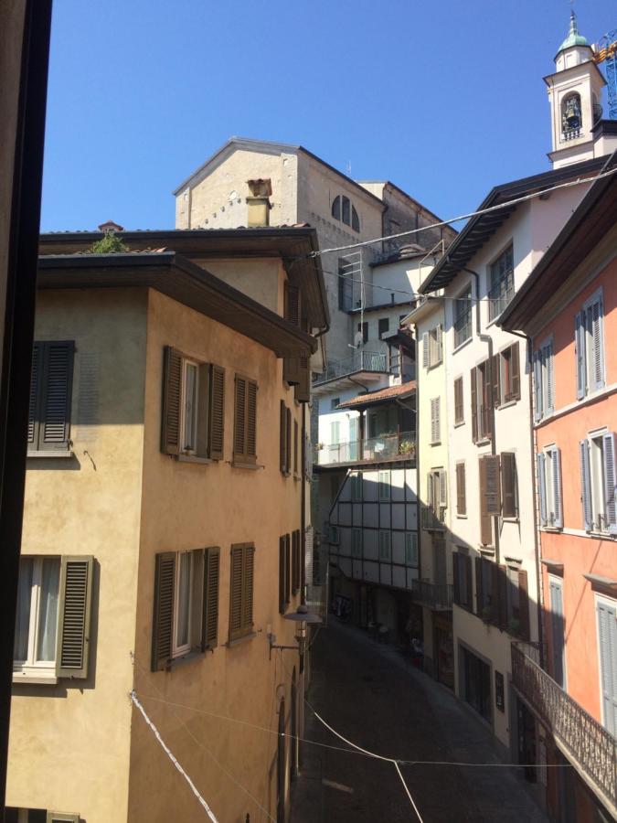 Appartamenti Al Rizzo Dei Santi Lovere Exterior foto